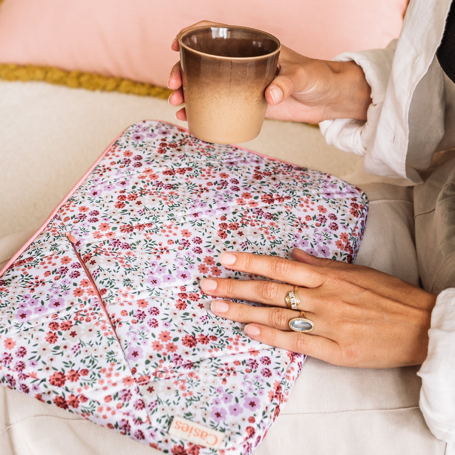 Pink flowers puffy laptop sleeve 13 inch